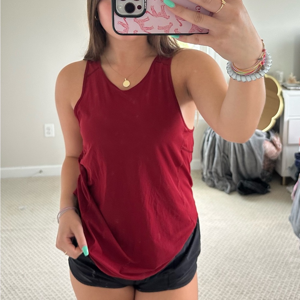women’s lululemon tank